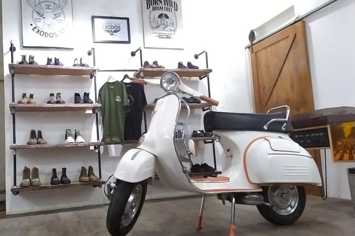 Harga Vespa Dua Tak
